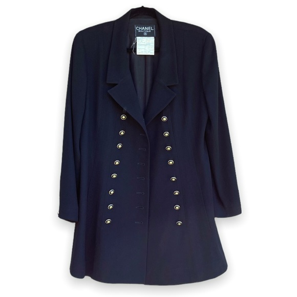 CHANEL | 93A Women’s Wool/Silk Black Double-Breasted Gold Button Jacket-Size 42 - Picture 3 of 15